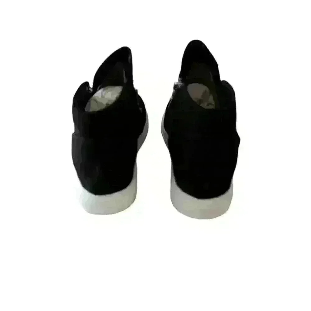 CUSHIONAIRE Women's Hart Hidden Wedge Sneaker Size 7M - Picture 8 of 9